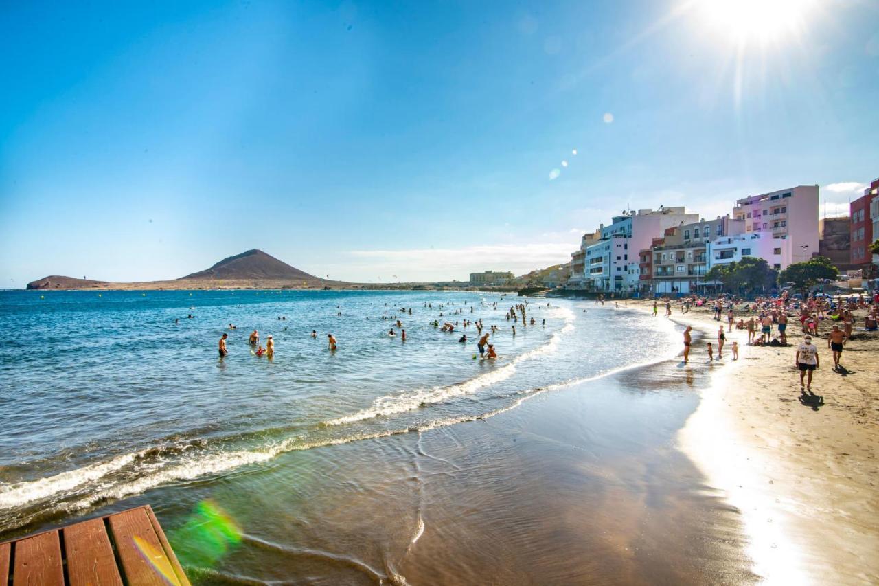 Alquilaencanarias El Medano Junto A La Playa Exteriör bild