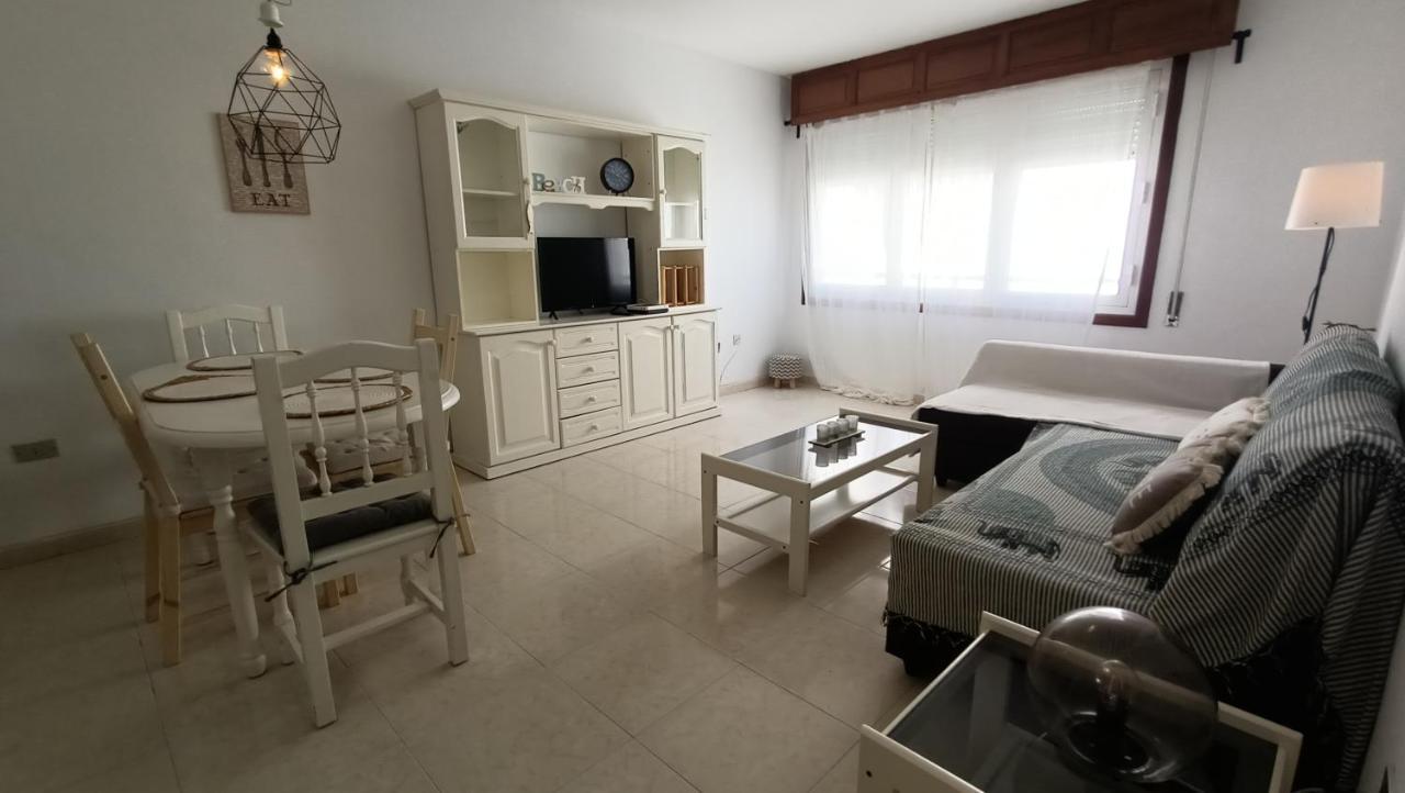 Alquilaencanarias El Medano Junto A La Playa Exteriör bild